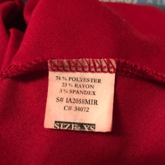 Casual Couture By Green Envelope Top - Picture 4 of 7